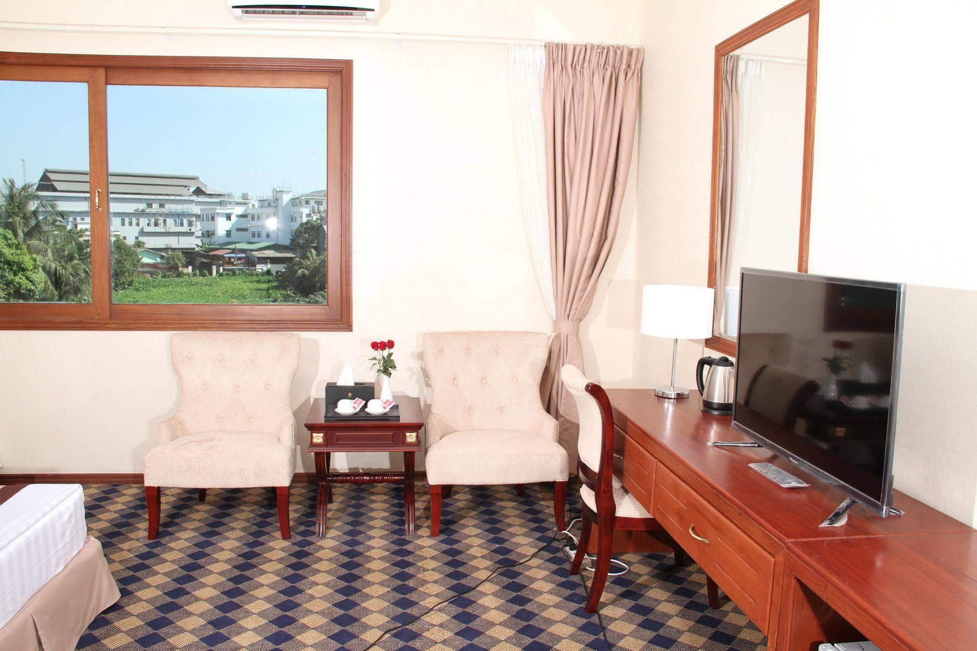 Sky Man Hotel Gyogon Kültér fotó