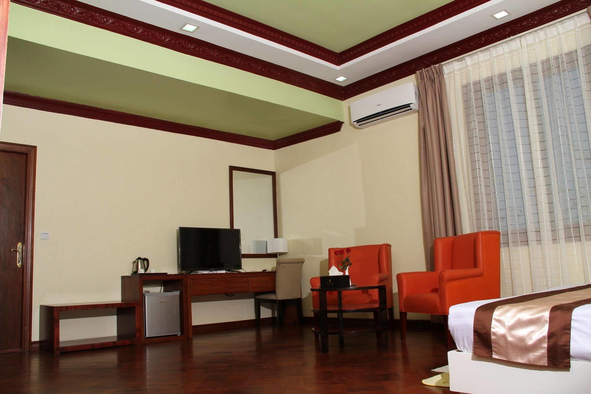 Sky Man Hotel Gyogon Kültér fotó